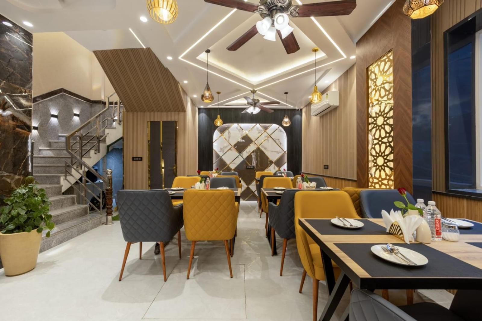 Aroma Plaza Delhi Airport 4* New Delhi