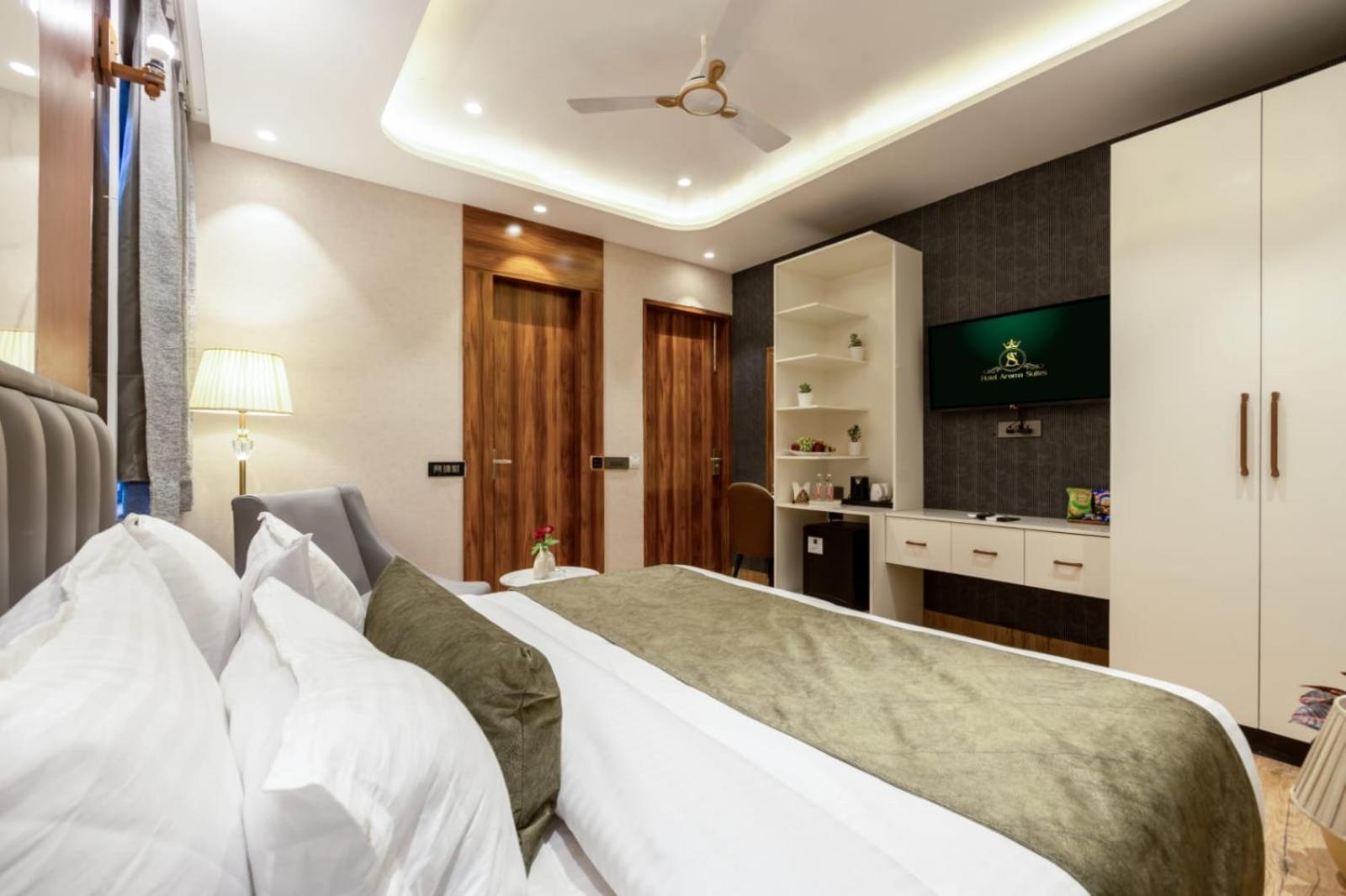 Hotel Aroma Plaza Delhi Airport New Delhi